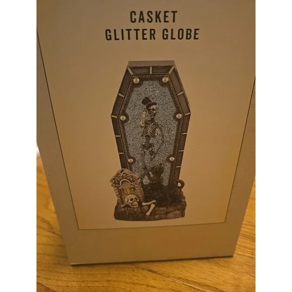 Cracker Barrel Skeleton In Casket LED Glitter Globe, Halloween Decor, New NIB